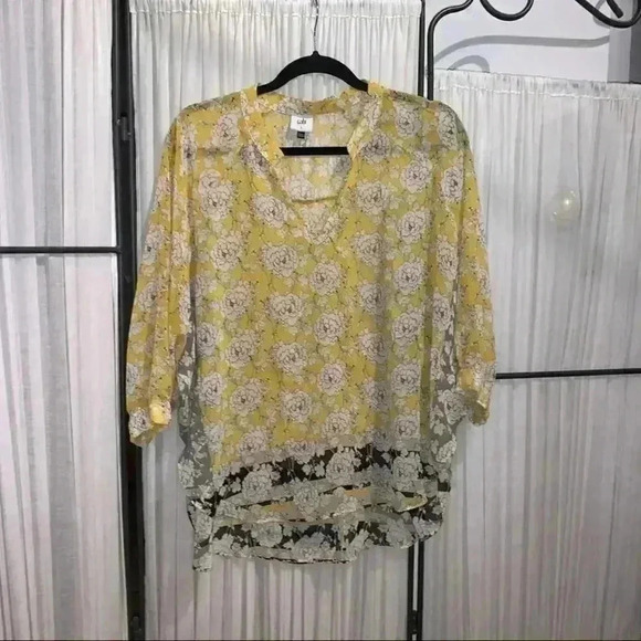CAbi 5713 Gather Amelia Blouse Sheer Floral Yellow - Picture 5 of 5